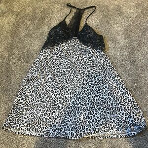 Women’s nightie